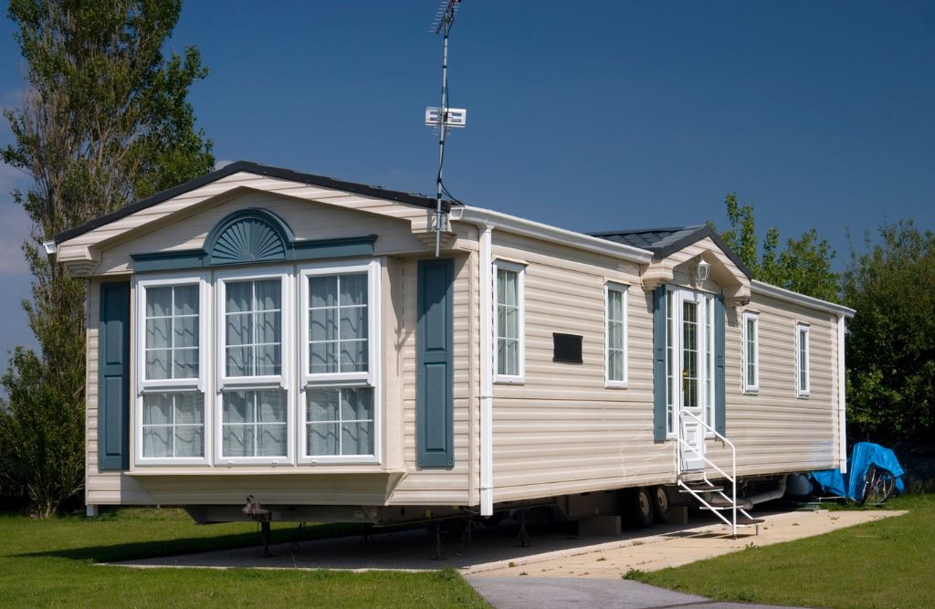 Selling Your Mobile Home Without the Land: What You Need to Know